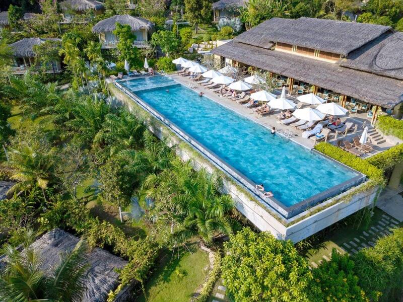 Lahana Resort & Spa