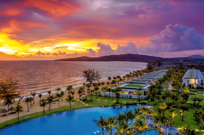 Mövenpick Resort Waverly Phú Quốc 