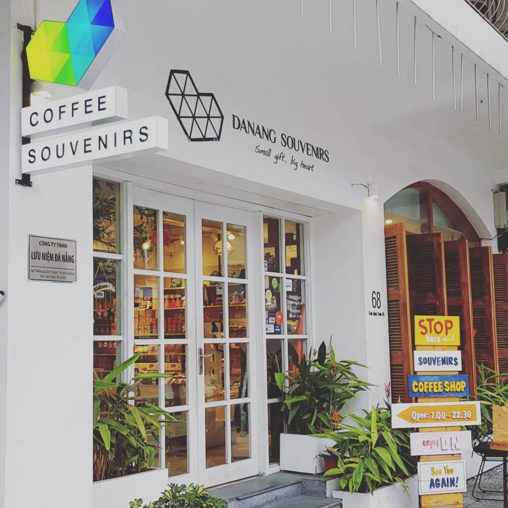 Danang Souvenirs & coffee - quán cà phê sống ảo ở đà nẵng