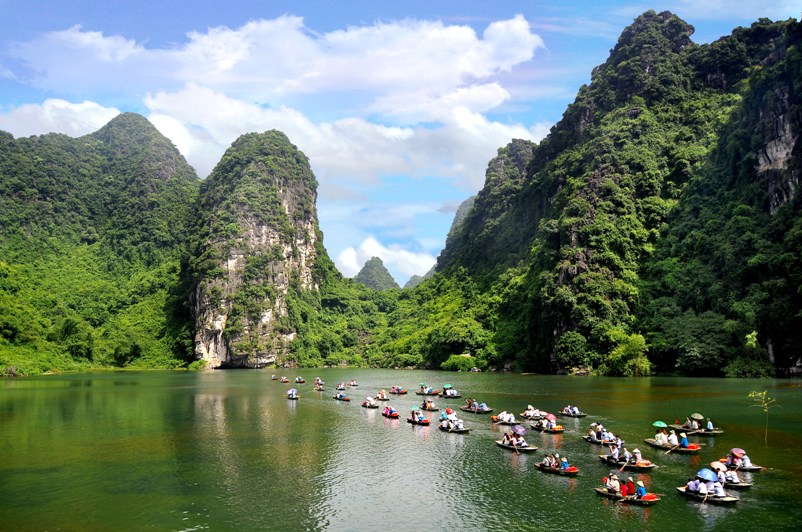 Tràng An là khu du lịch sinh thái nằm trong quần thể di sản thế giới Tràng An, tỉnh Ninh Bình