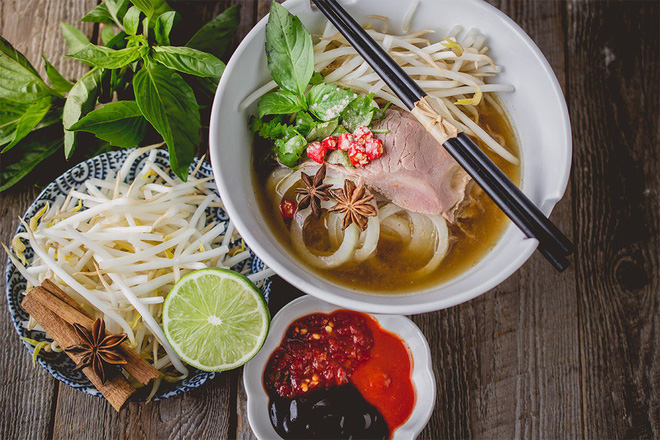 Phở là một trong những món ăn Việt Nam nhất định phải thử