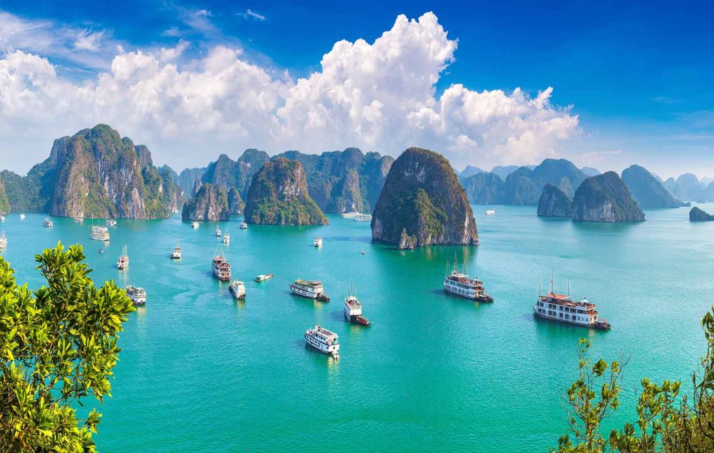 Tháng 4 đến tháng 9 hàng năm lý tưởng để đi du lịch Quảng Ninh 