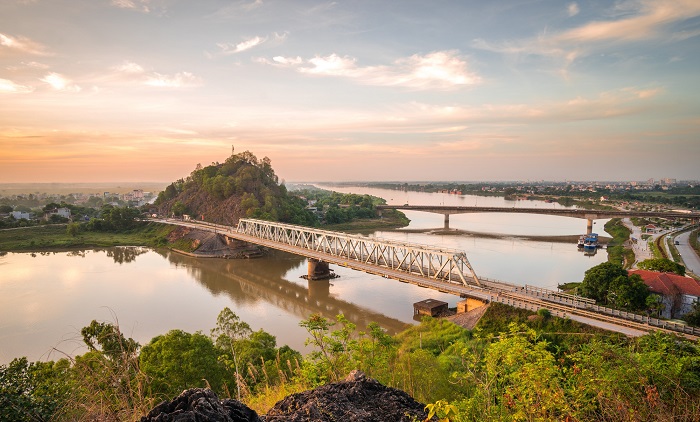 Cầu Hàm Rồng - quần thể du lịch nổi tiếng tại Thanh Hóa