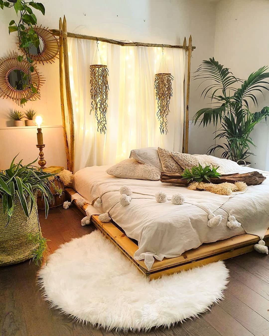 25 Mẫu trang trí phòng ngủ bình dân đẹp với chi phí tiết kiệm nhất 2022