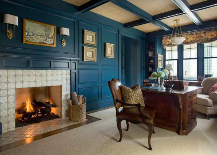 Phòng khách tone xanh lam vintage với nội thất màu gỗ nâu nổi bật