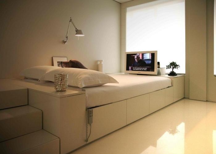 Mẫu phòng ngủ thông minh theo phong cách đơn giản, hiện đại với tông màu trắng
