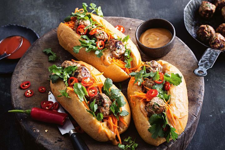 banh mi xa xiu