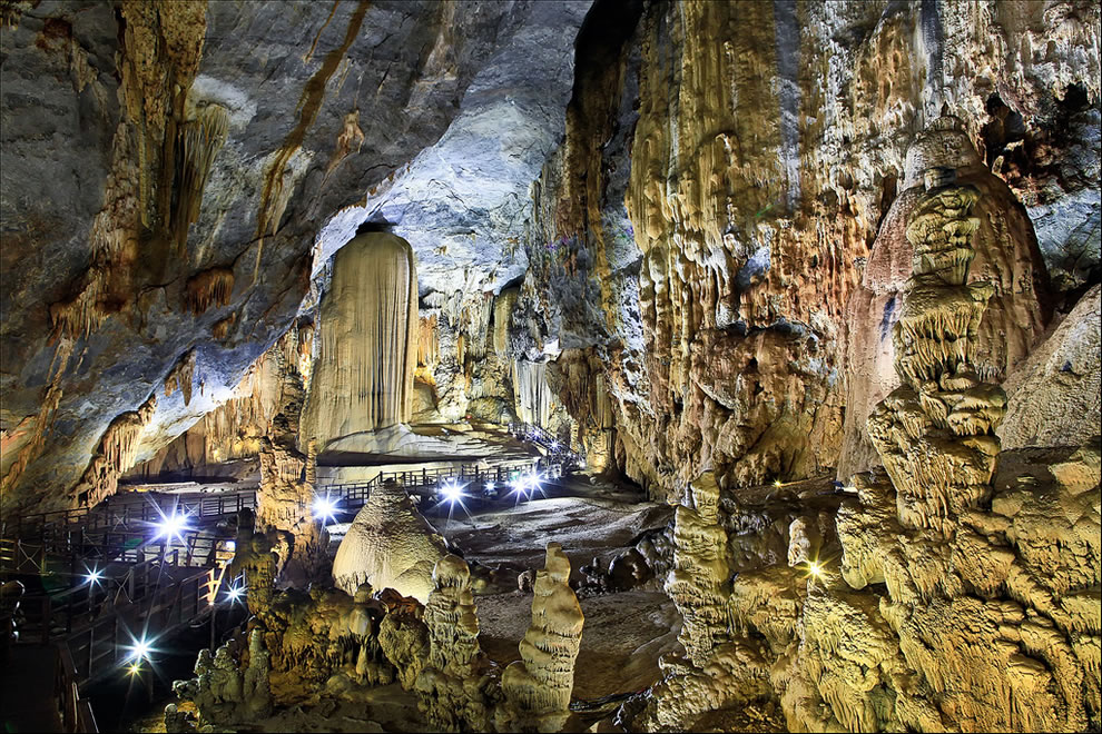 Paradise Cave 