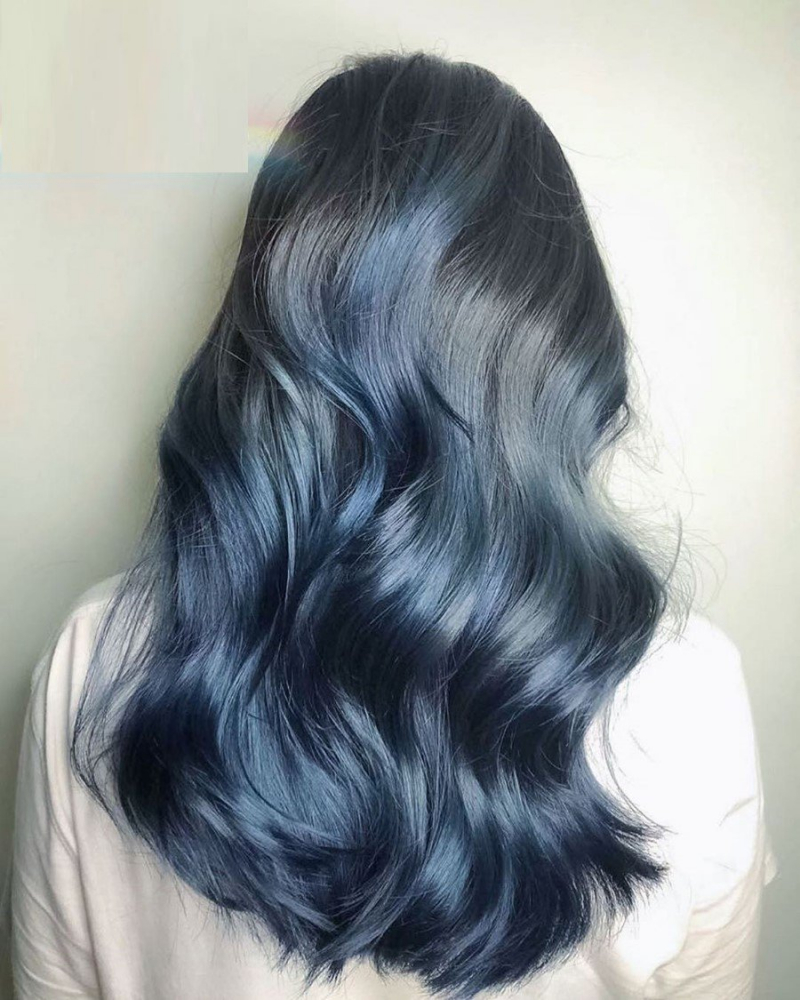 tóc than chì màu xanh dương