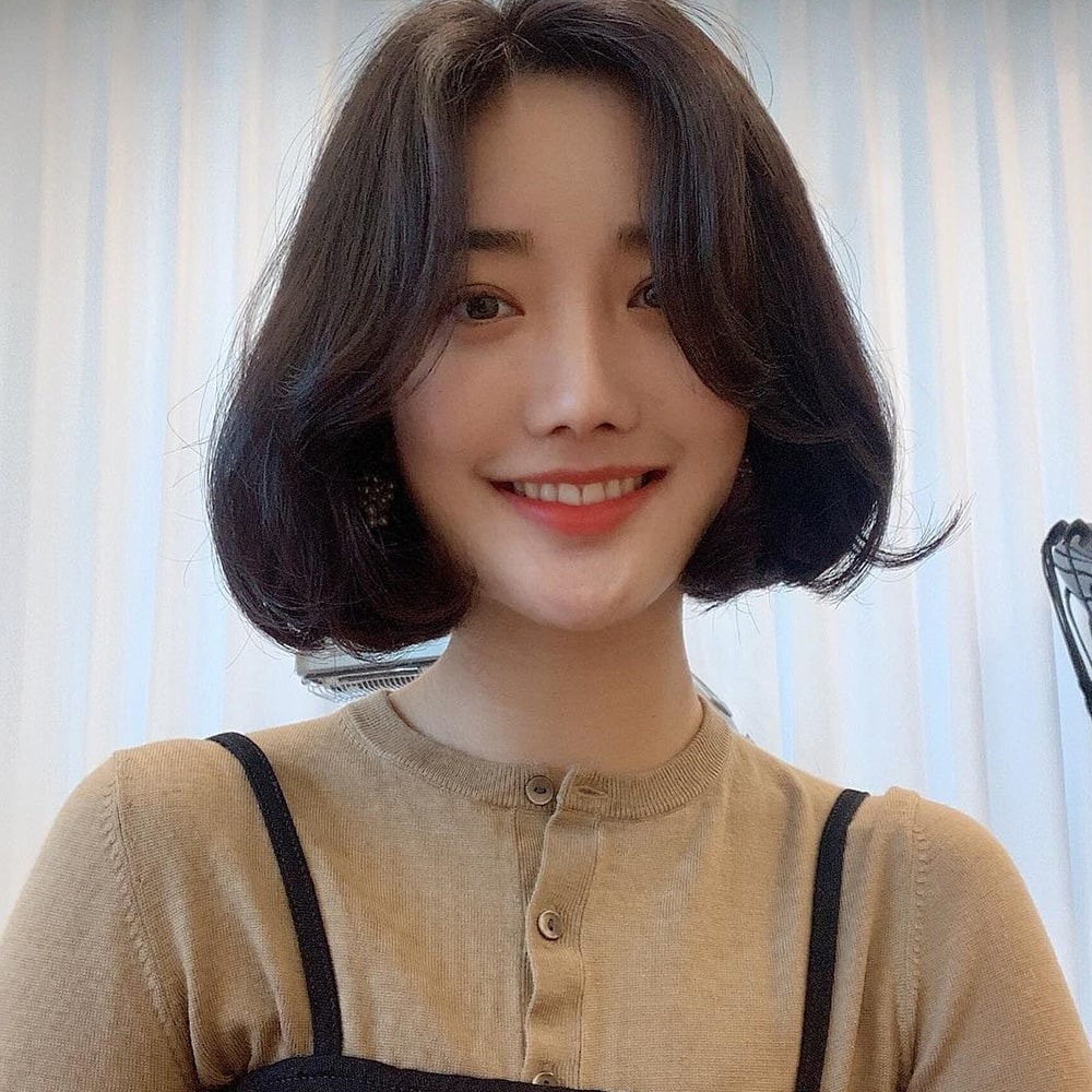  Tóc Hàn Quốc nữ ngắn uốn cúp
