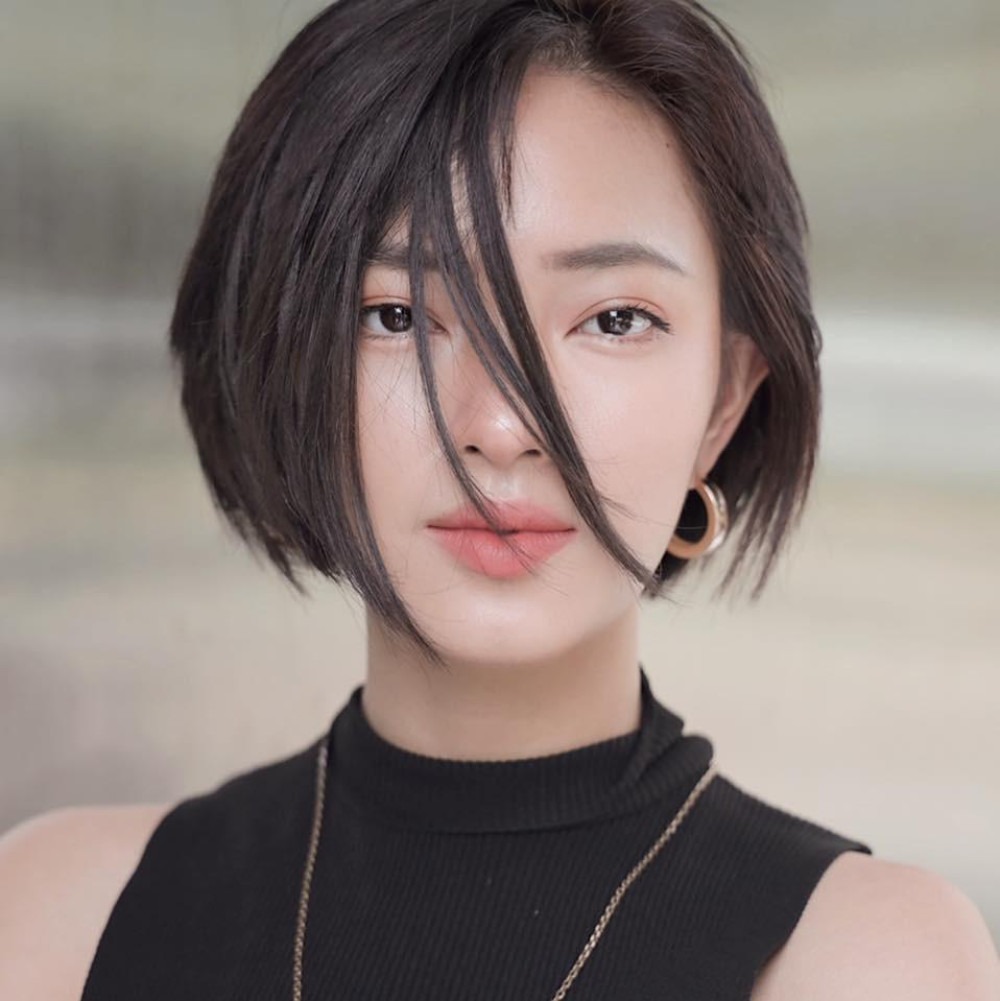 Kiểu tóc Hàn Quốc nữ bob ngắn 
