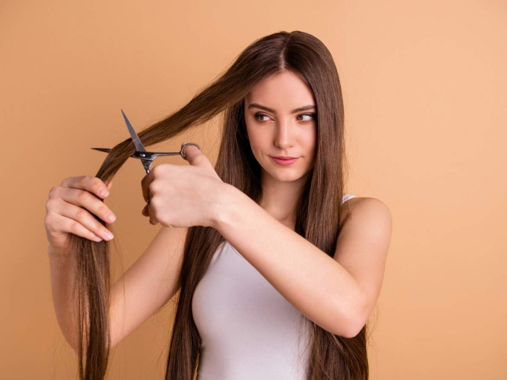 Cách cắt tóc layer nữ tại nhà - cách cắt tóc layer nữ mặt dài